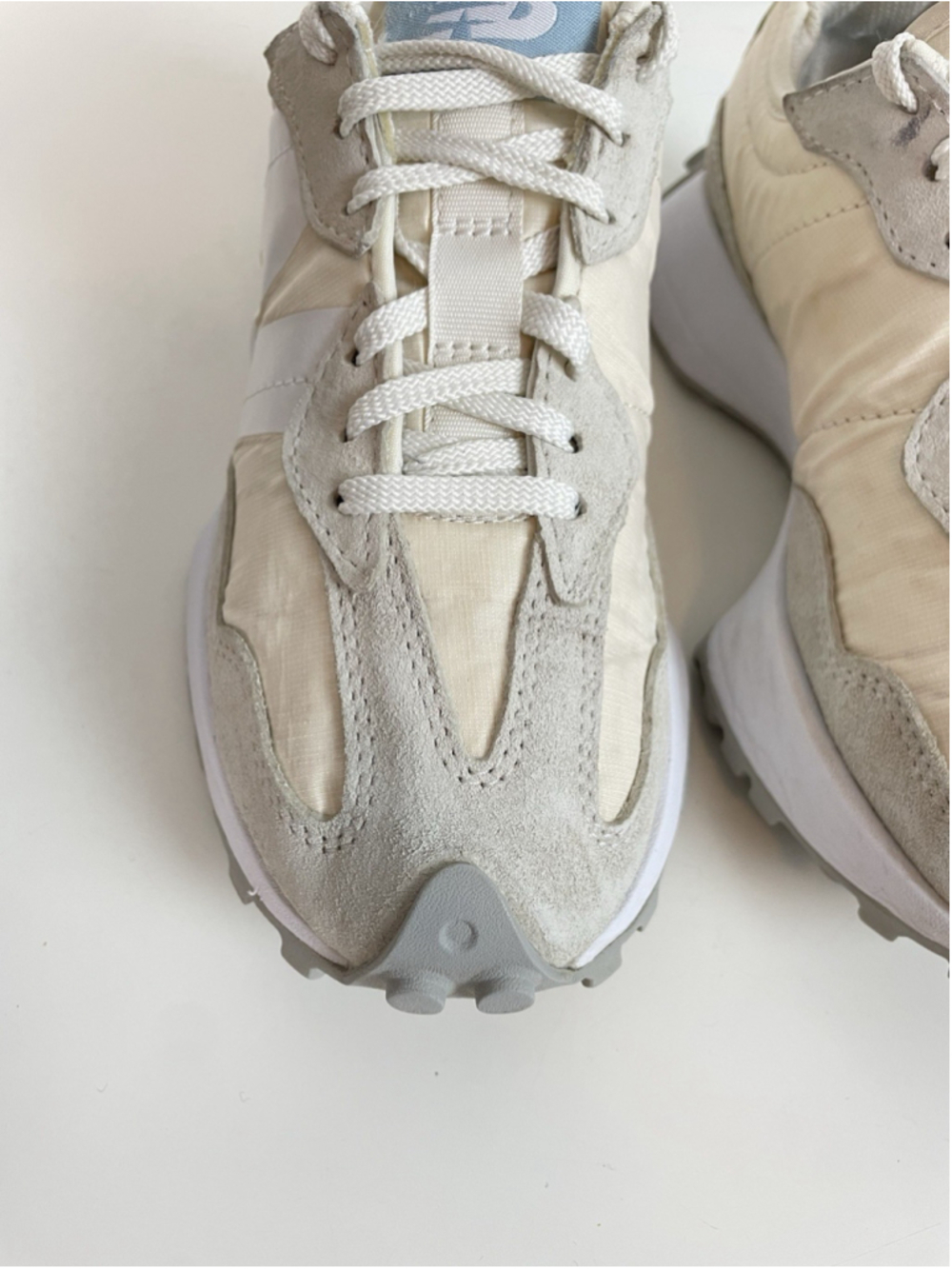 New Balance 327 Womens Size 5.5 Cream Athletic Running Walking Shoes Sneakers - Picture 4 of 10